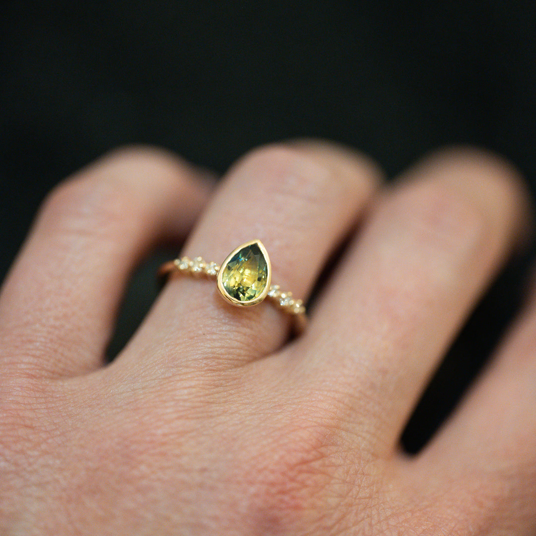 1.23 CT Parti Sapphire Ring
