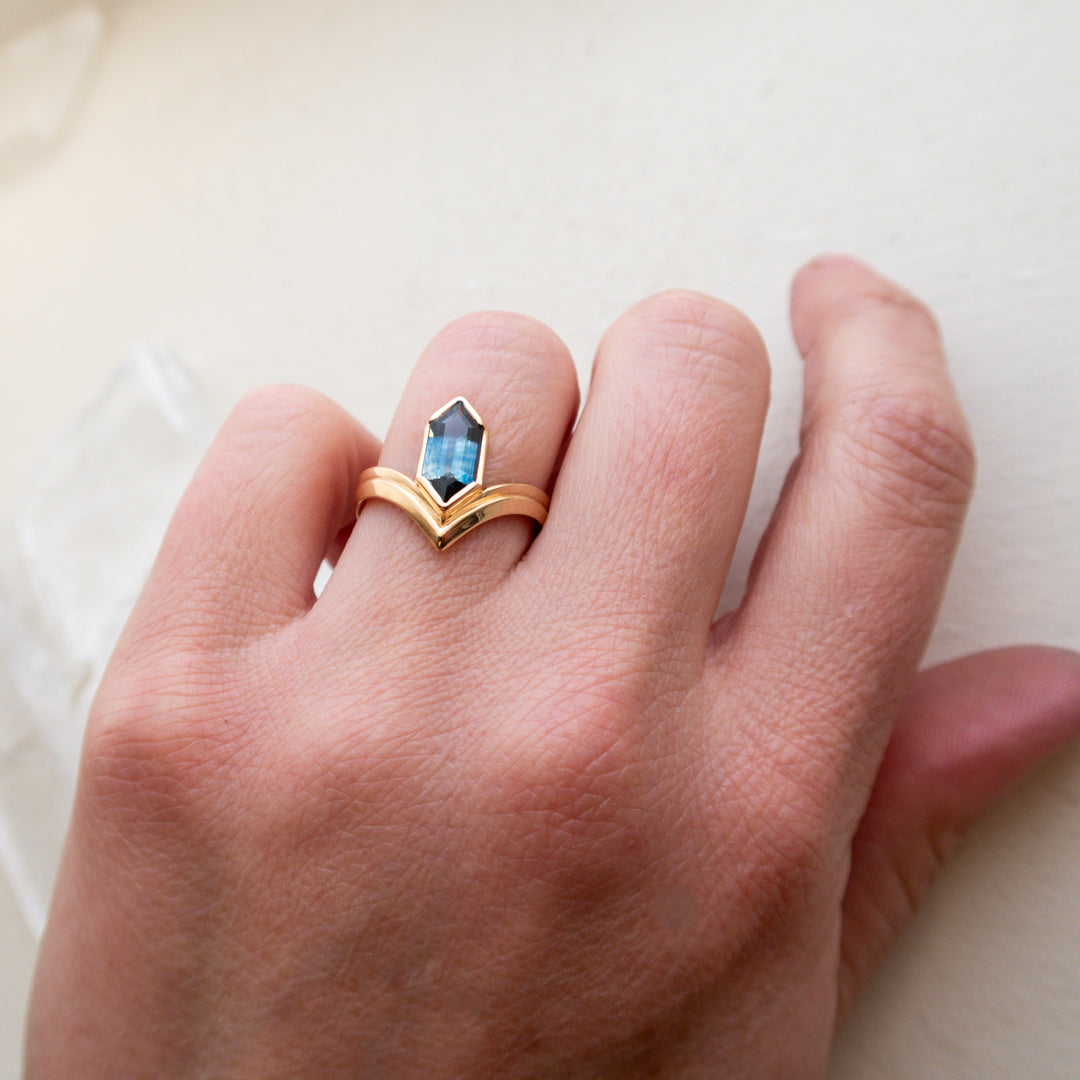 1.67 CT Hexagon Sapphire with Double V Band