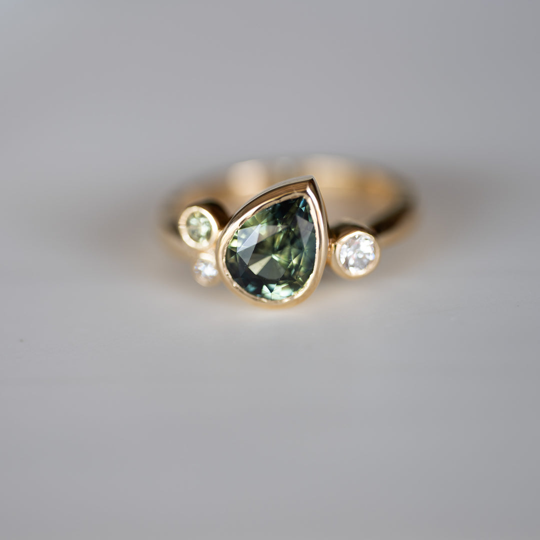 2.05 CT Sapphire Cluster Ring
