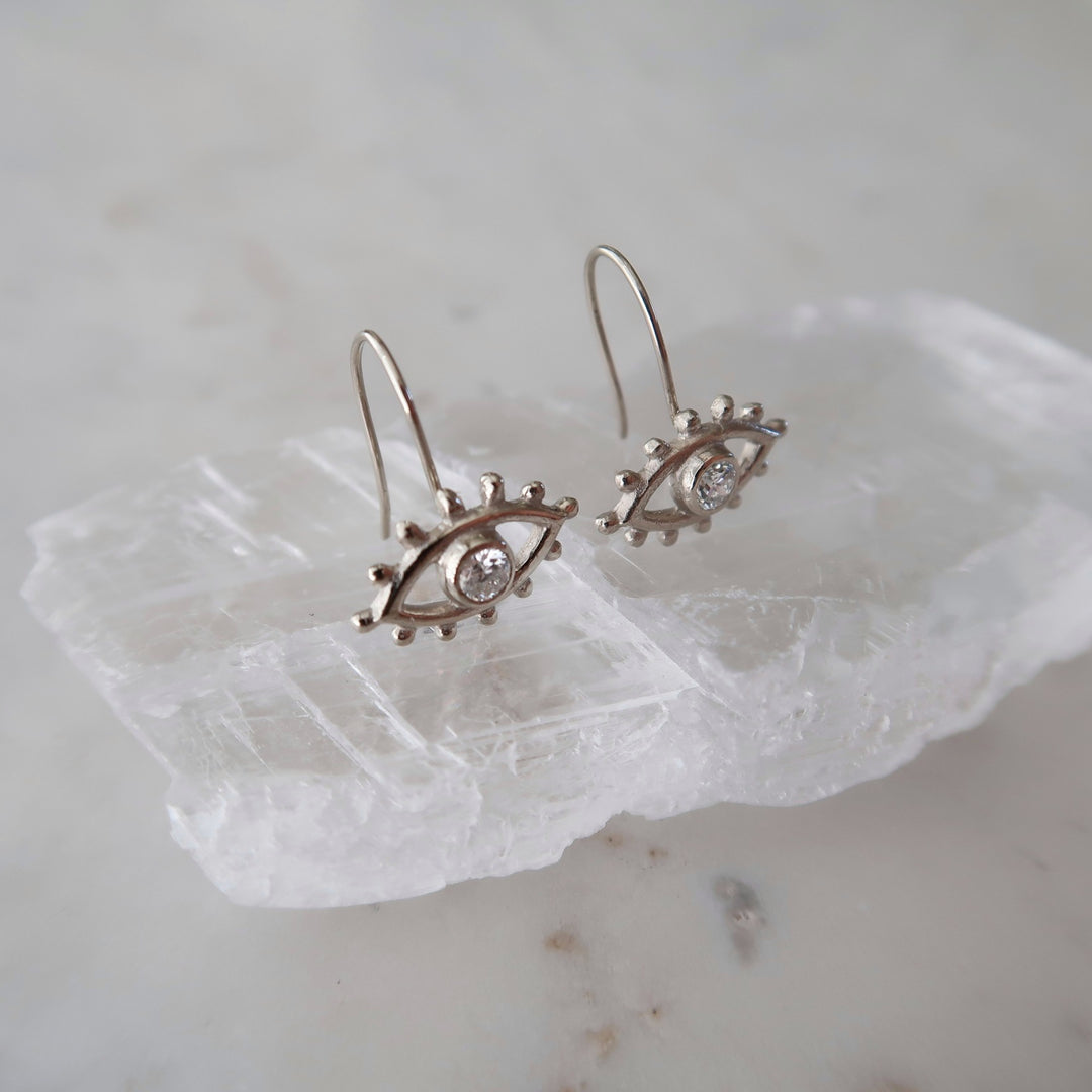 Beholder Drop Earrings in White Gold