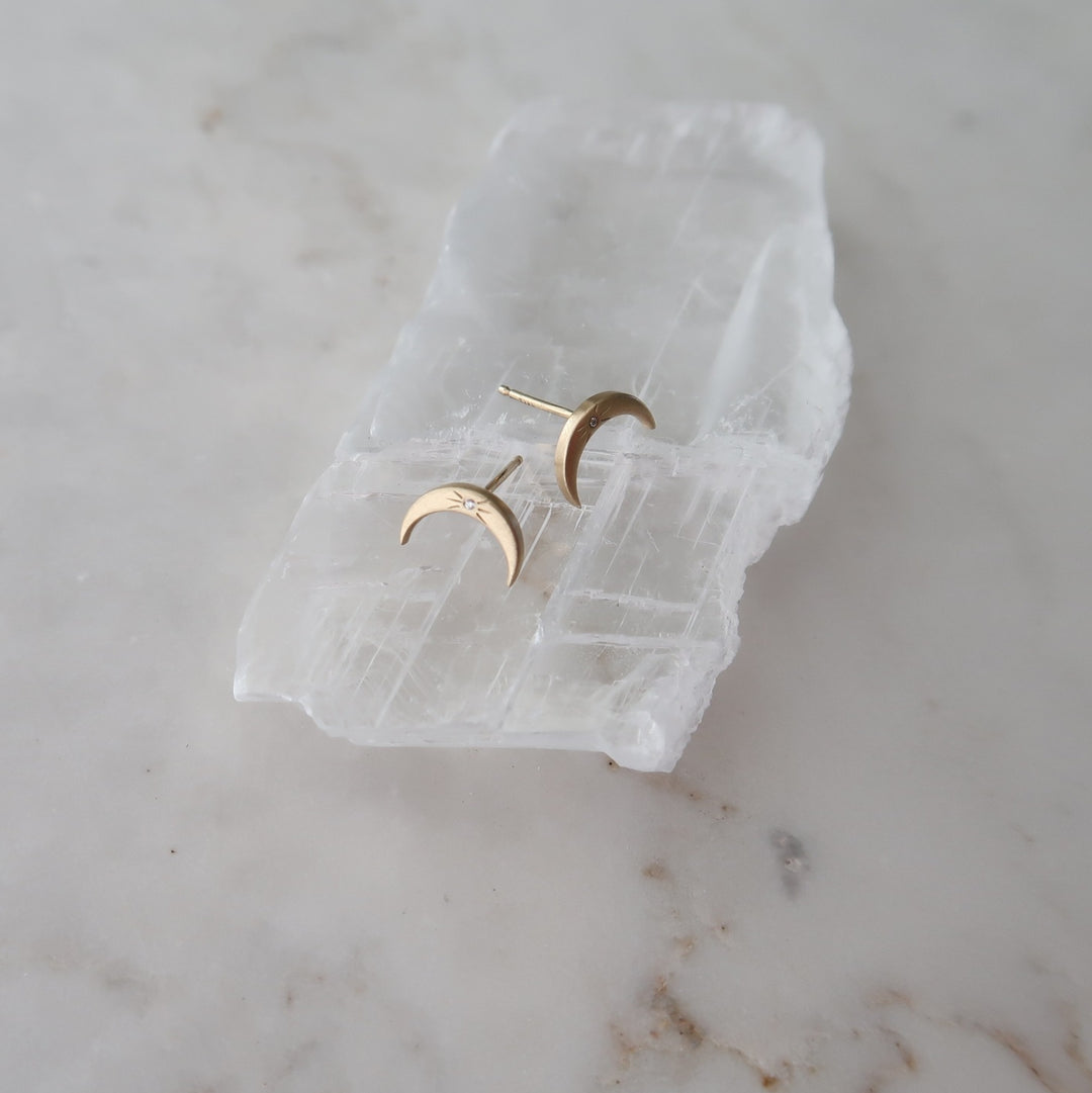 Crescent Studs Yellow Gold