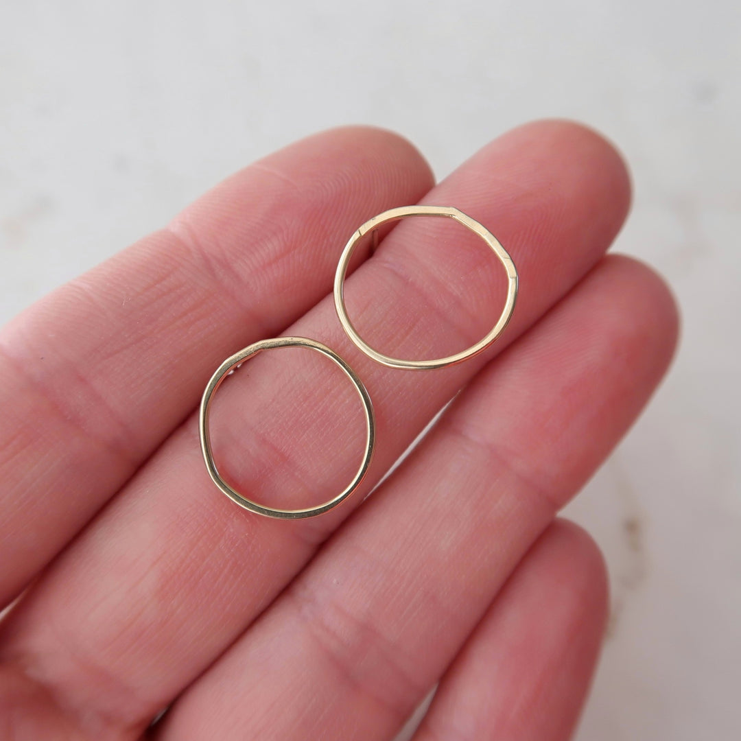 Medium Hoop Studs Yellow Gold