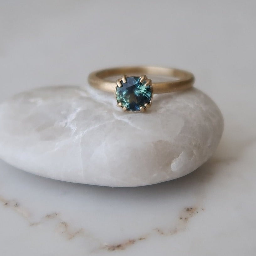 Blue Green Sapphire 8 Prong Ring | 14K Yellow Gold