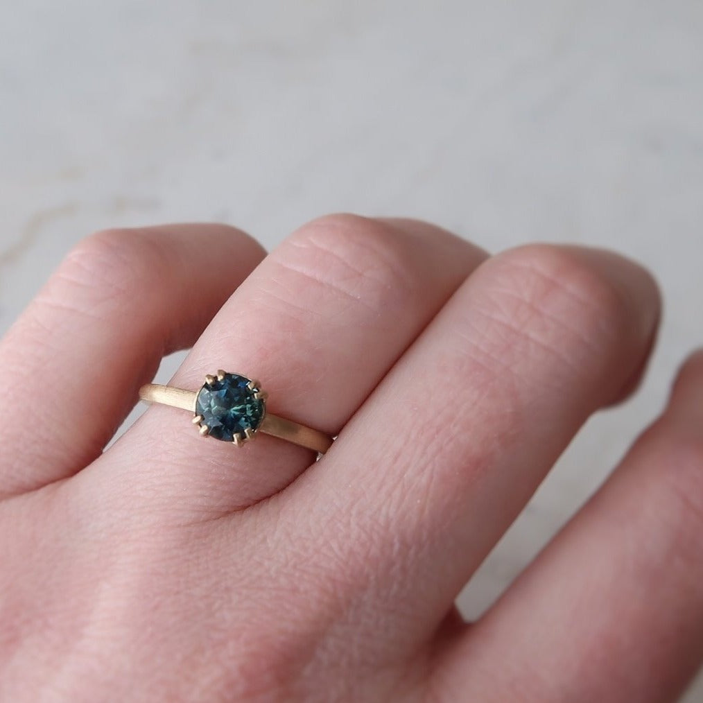 Blue Green Sapphire 8 Prong Ring | 14K Yellow Gold