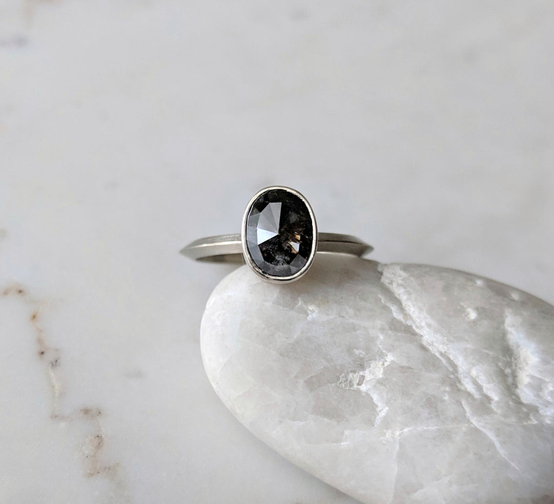 Oval Diamond Engagement Ring | 14K White Gold