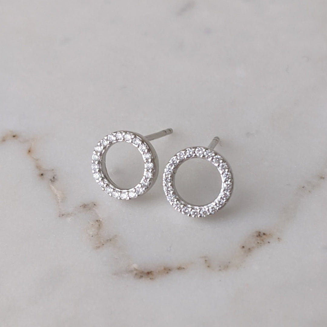 Diamond Circle Studs | 14K White Gold