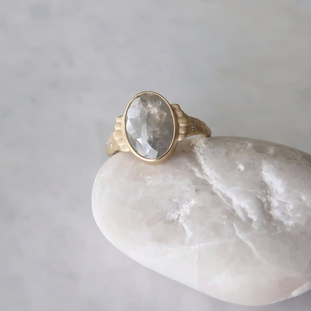 2.01 CT Grey Oval Ring