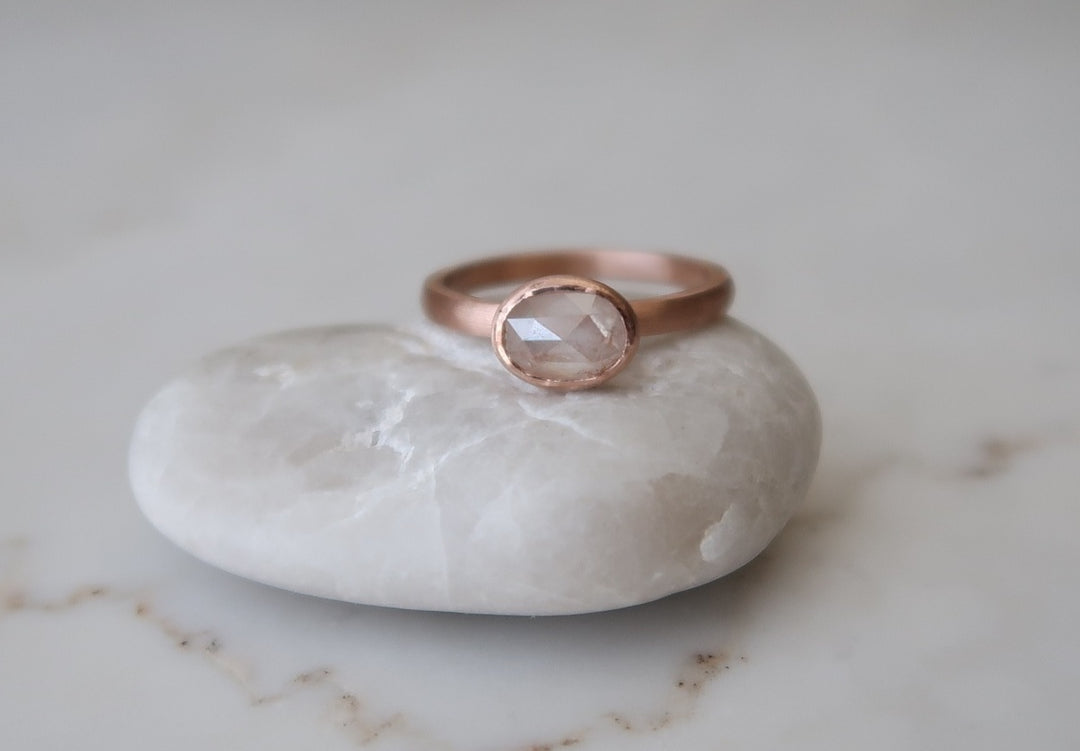 Creamy Oval Diamond Ring | 14K Rose Gold