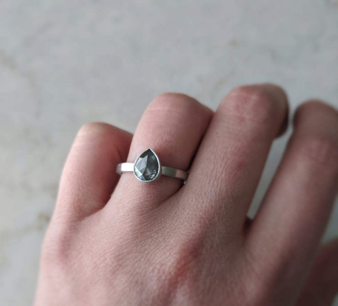 Salt & Pepper Pear Diamond | 14K White Gold