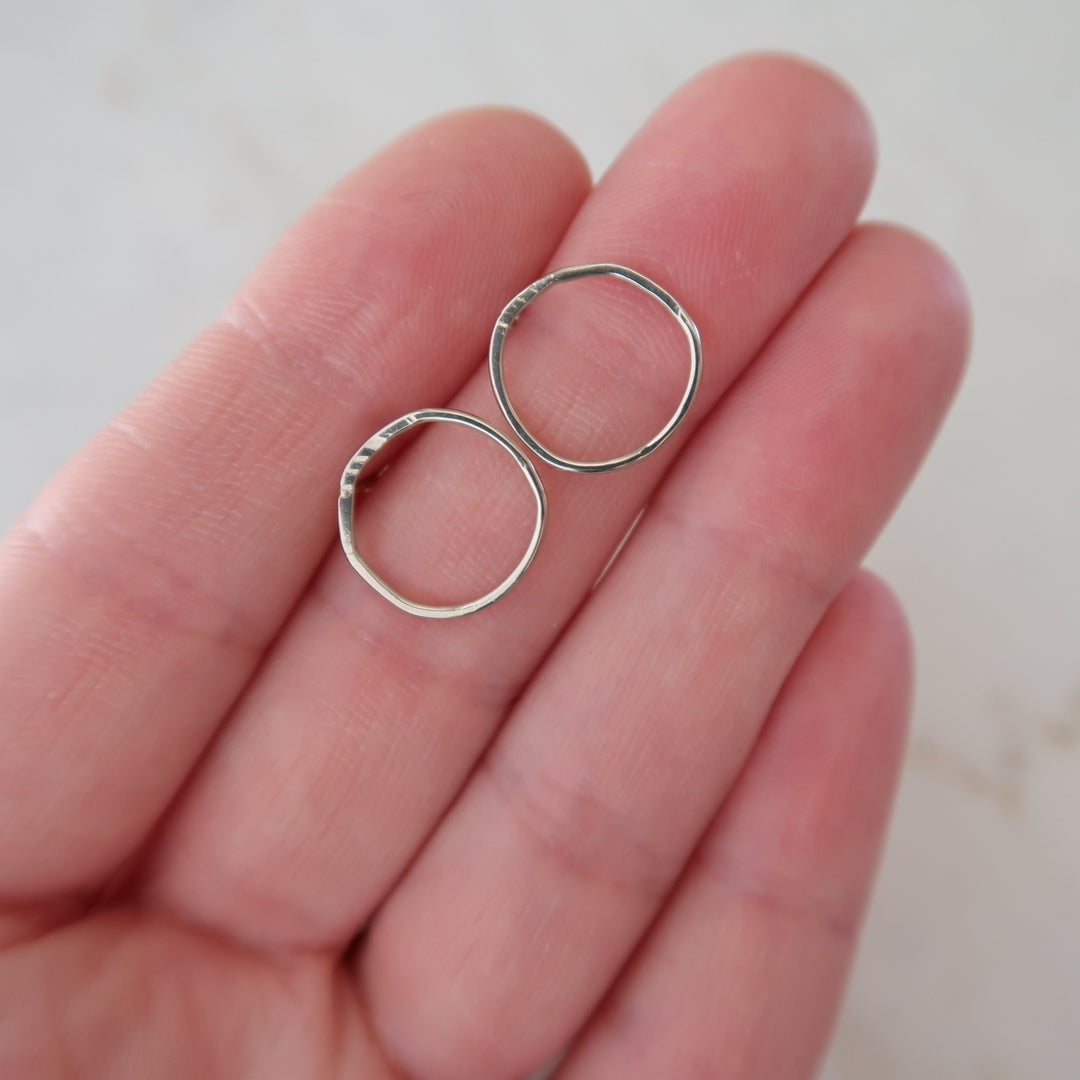 Medium Hoop Studs White Gold