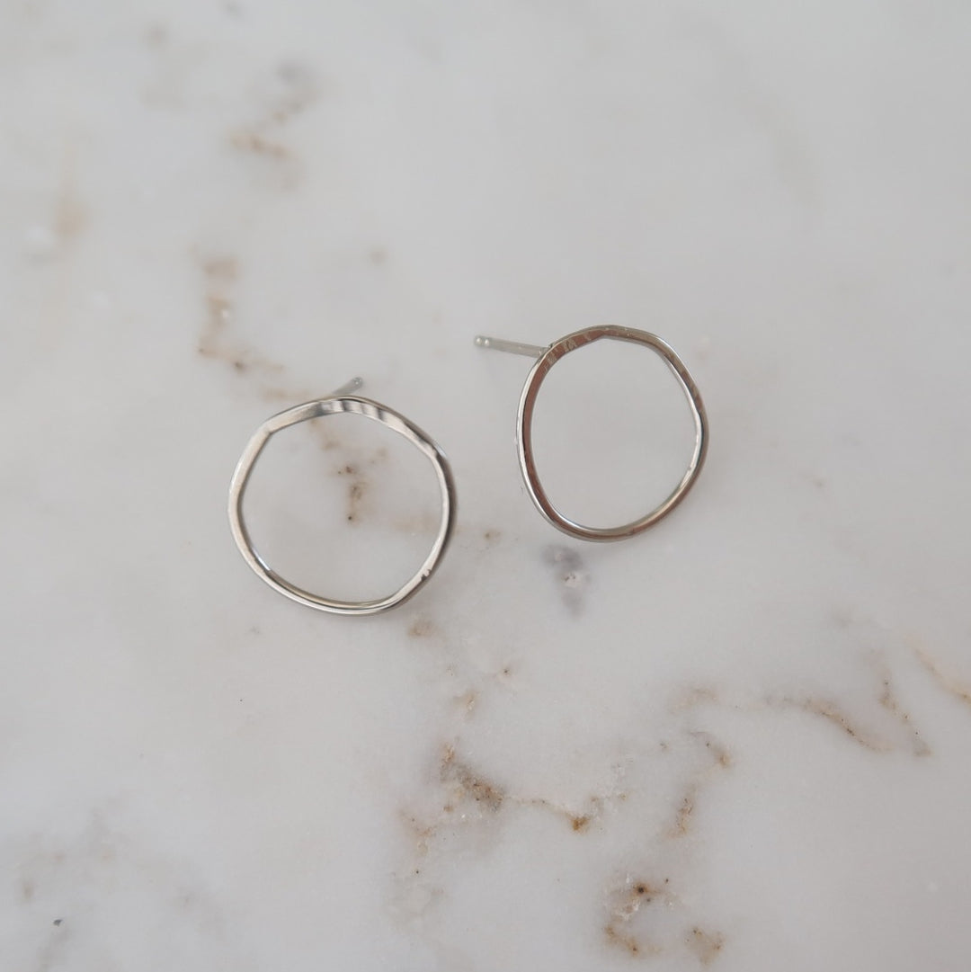 Medium Hoop Studs White Gold