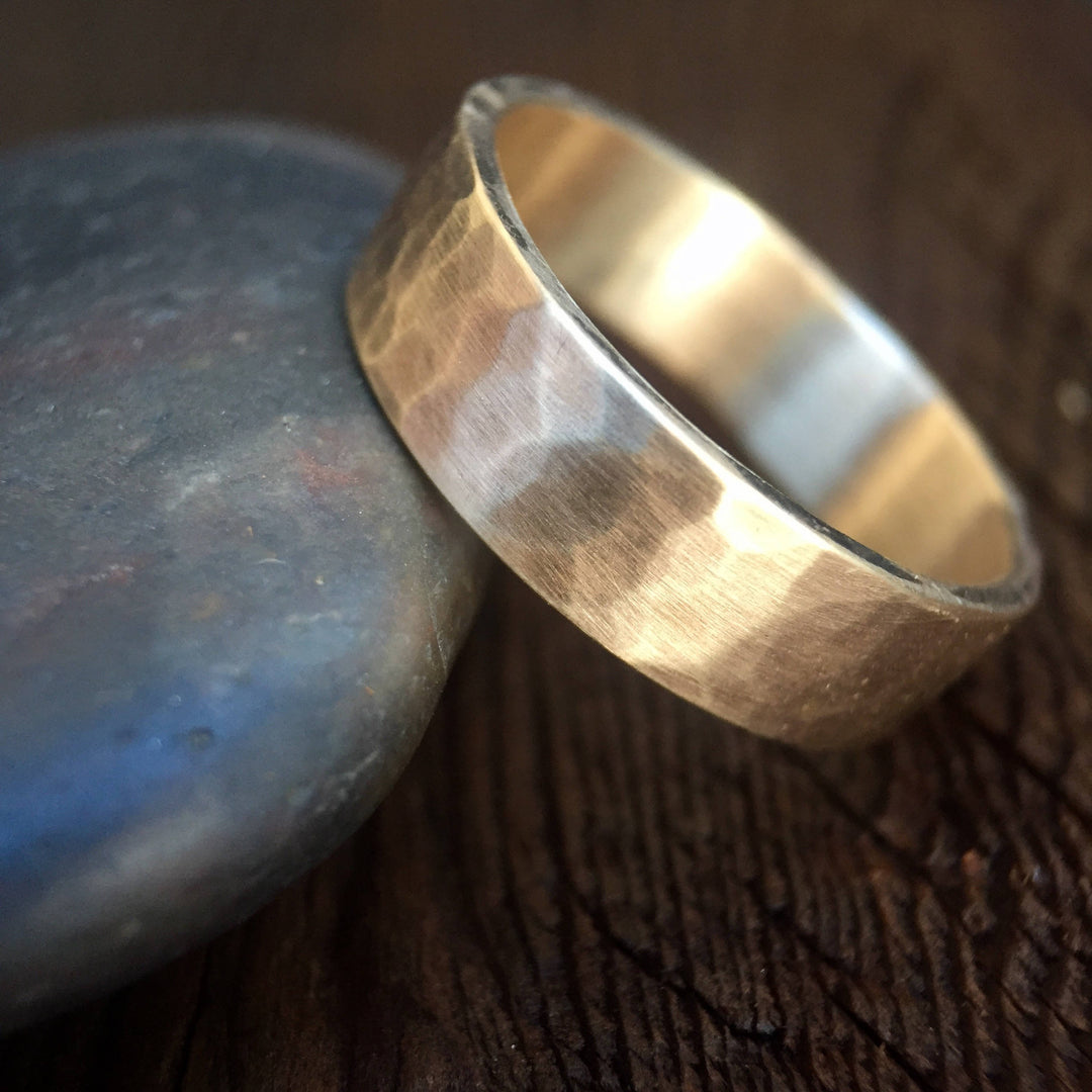 Men's 6mm Hammered Wedding Band in 14K Yellow Gold