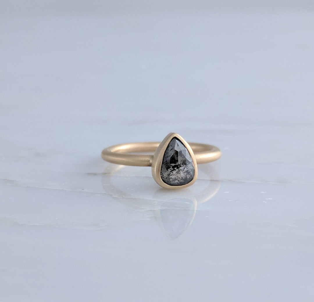 Salt Pepper Diamond Ring in 14K Yellow Gold