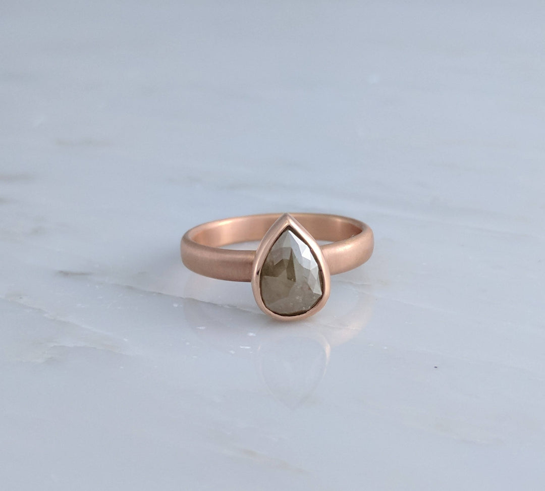 Soft Green Rose Cut Diamond Ring in 14K Rose Gold