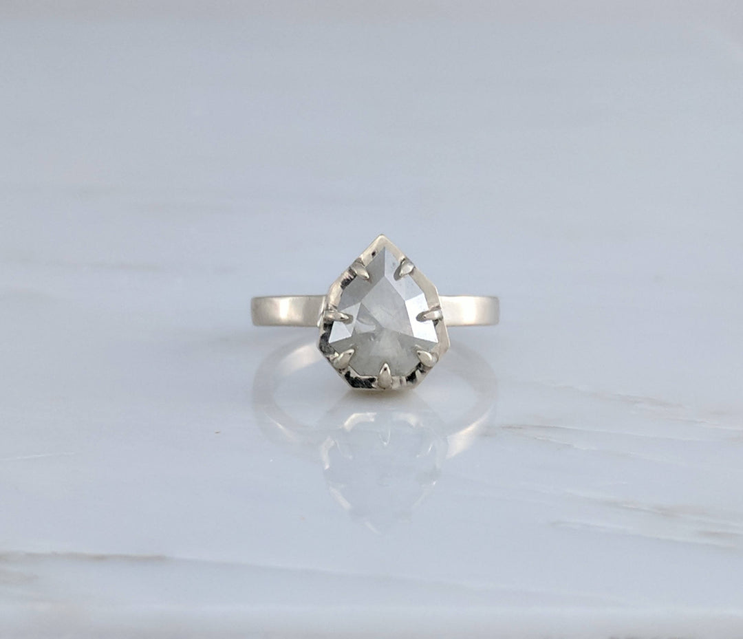 Shield Diamond Ring | 14K White Gold