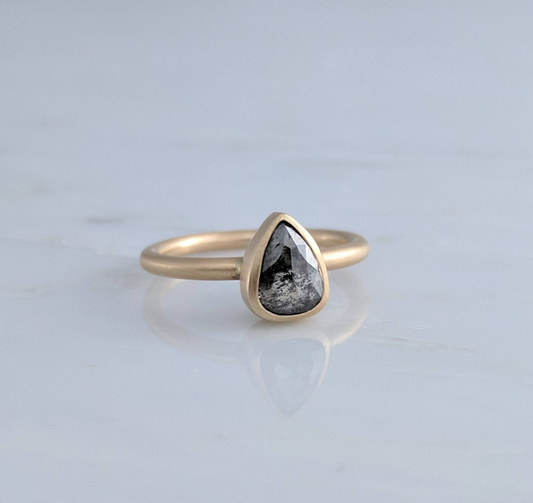 Salt Pepper Diamond Ring in 14K Yellow Gold