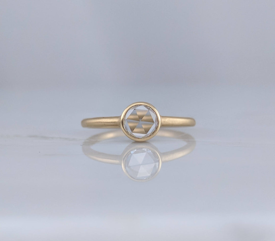 Rose Cut Diamond Ring Set in 18K Yellow Gold