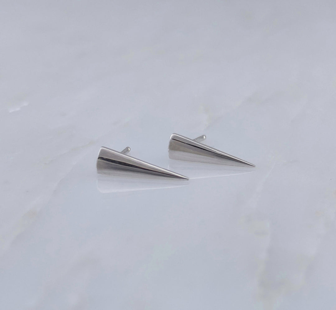 Triangle Stud Earrings in White Gold