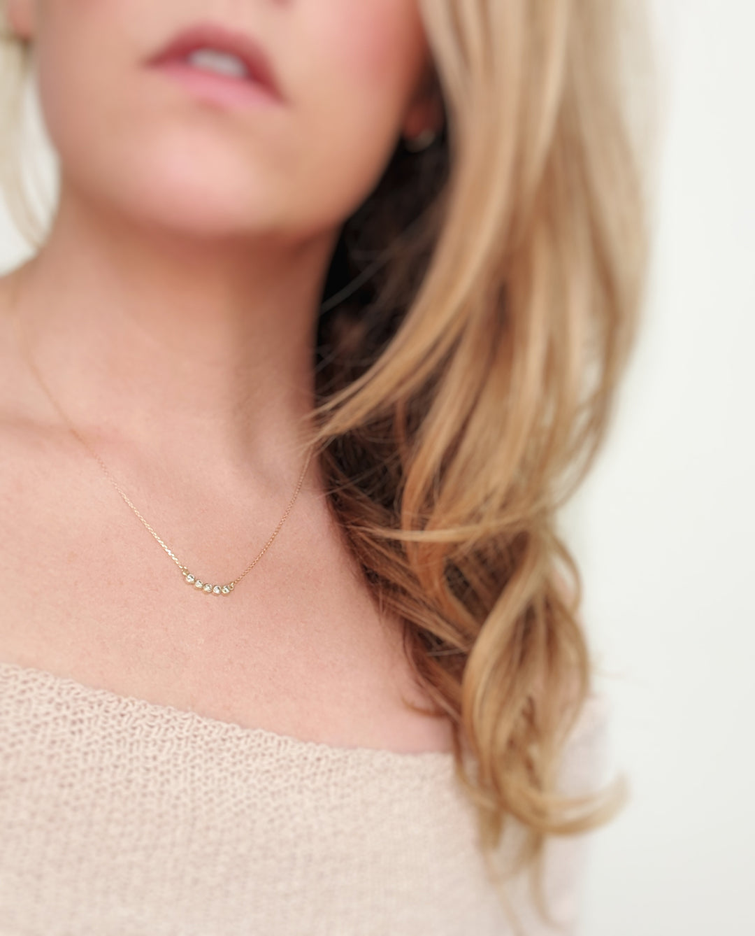 Salt & Pepper Diamond Arc Necklace in 14K Gold