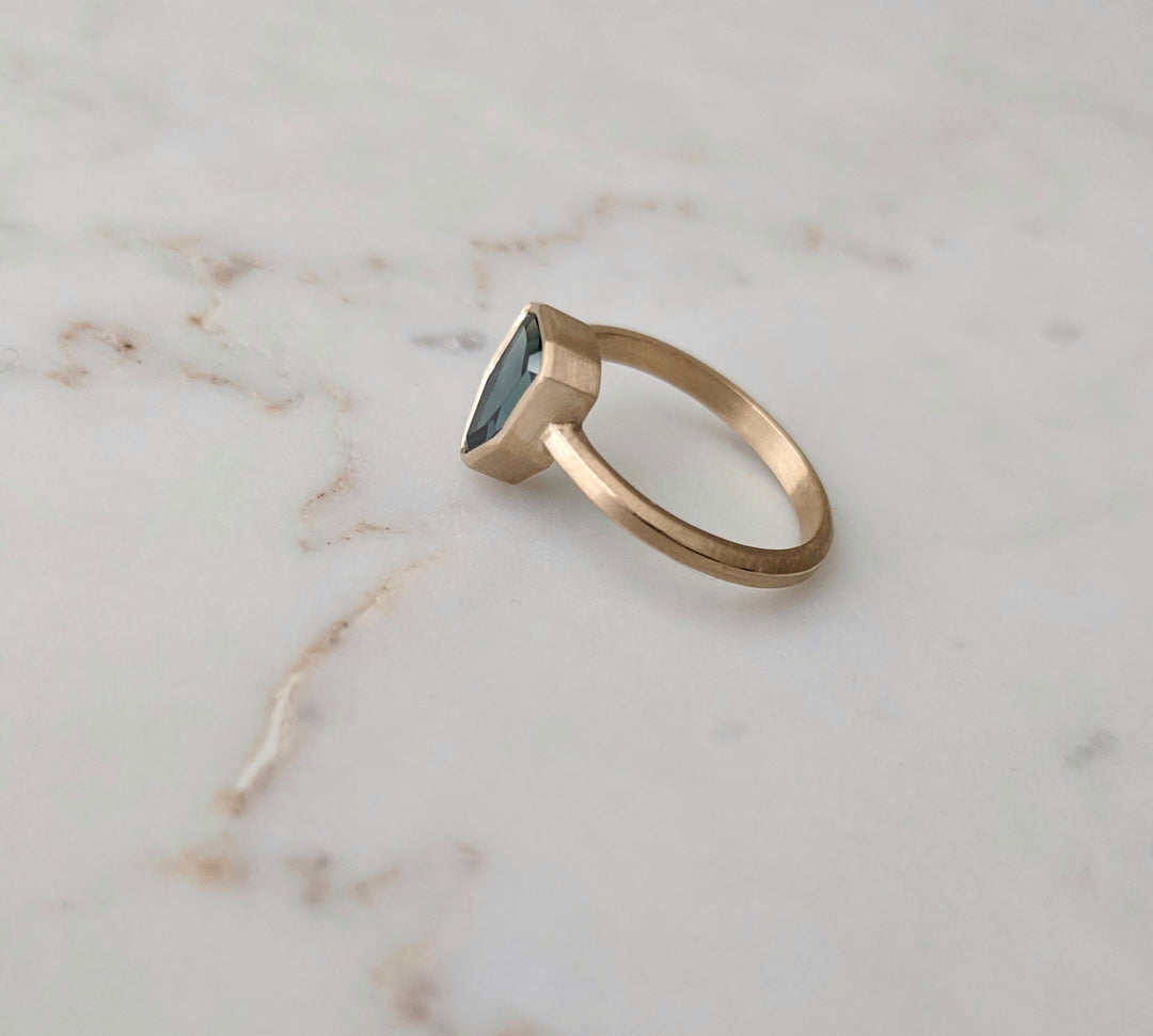 Sapphire One of a Kind Ring | 18K Yellow Gold