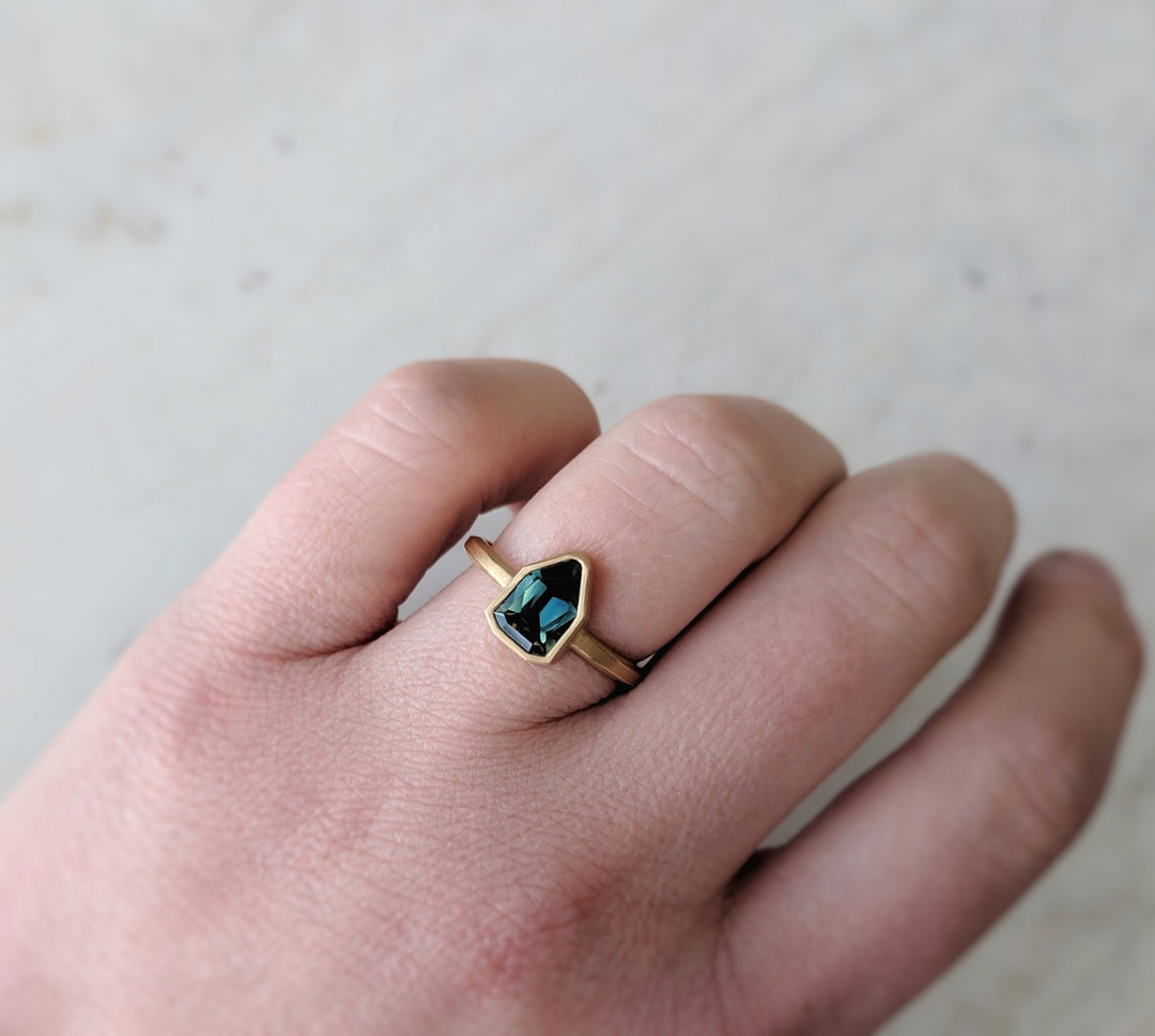 Sapphire One of a Kind Ring | 18K Yellow Gold