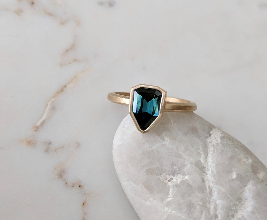 Sapphire One of a Kind Ring | 18K Yellow Gold