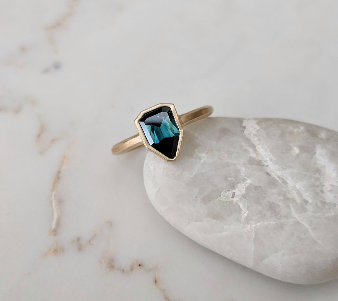 Sapphire One of a Kind Ring | 18K Yellow Gold