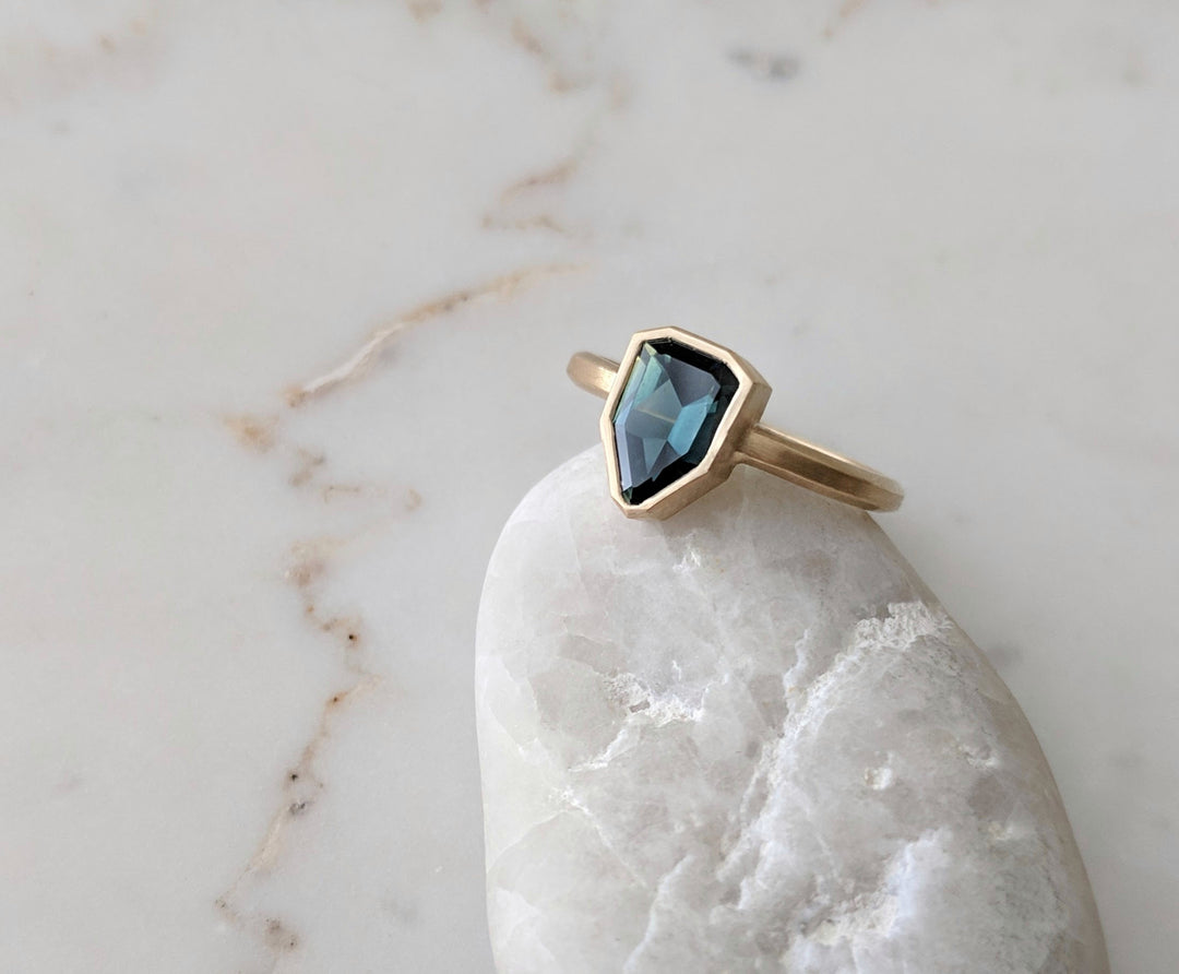 Sapphire One of a Kind Ring | 18K Yellow Gold