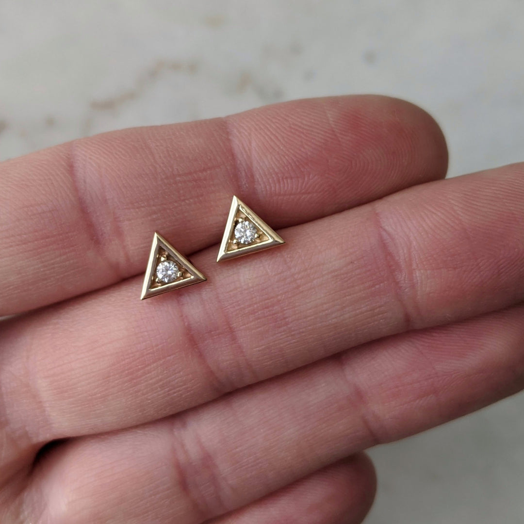 Triangle Diamond Stud Earrings | 14K Yellow Gold